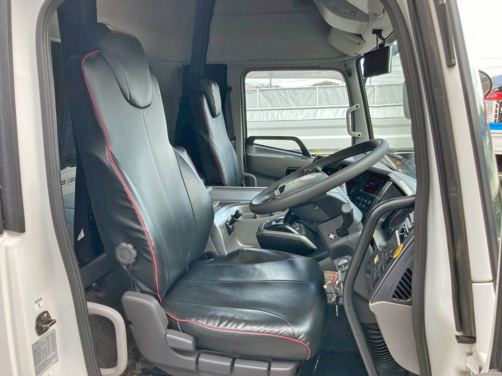 ハイルーフキャビンです。|UDトラックス クオン 2PG-CG5CAの写真7