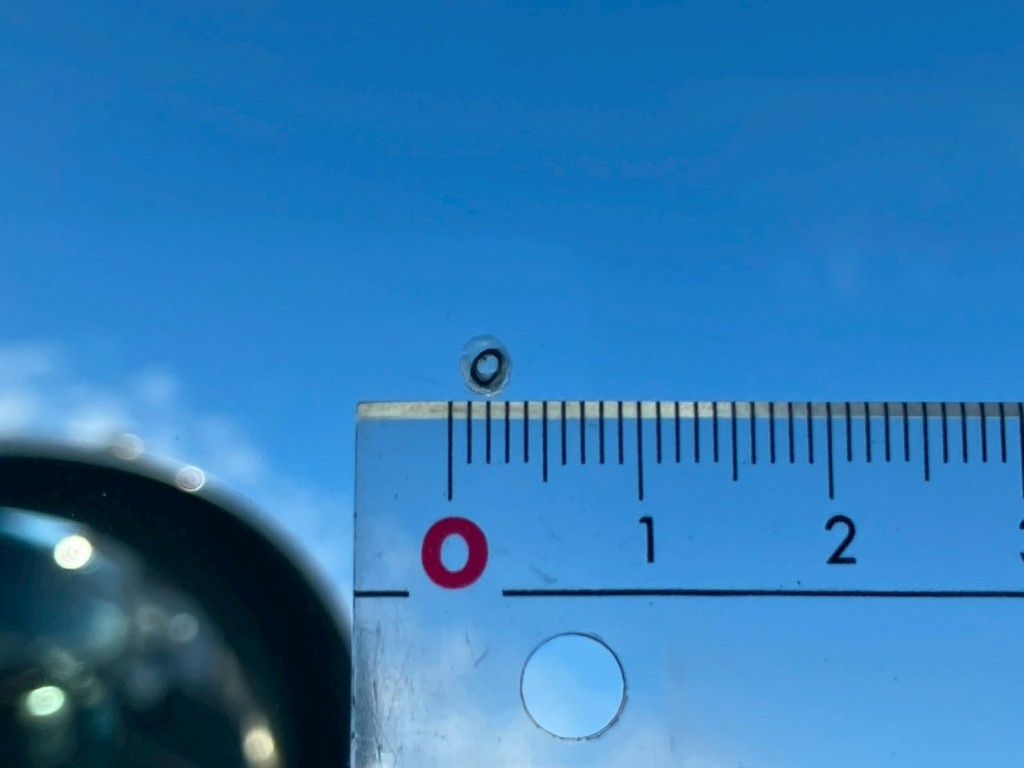 フロントガラスに飛び石があります。|日野 レンジャー TKG-FD9JGAA(2WD)の写真36