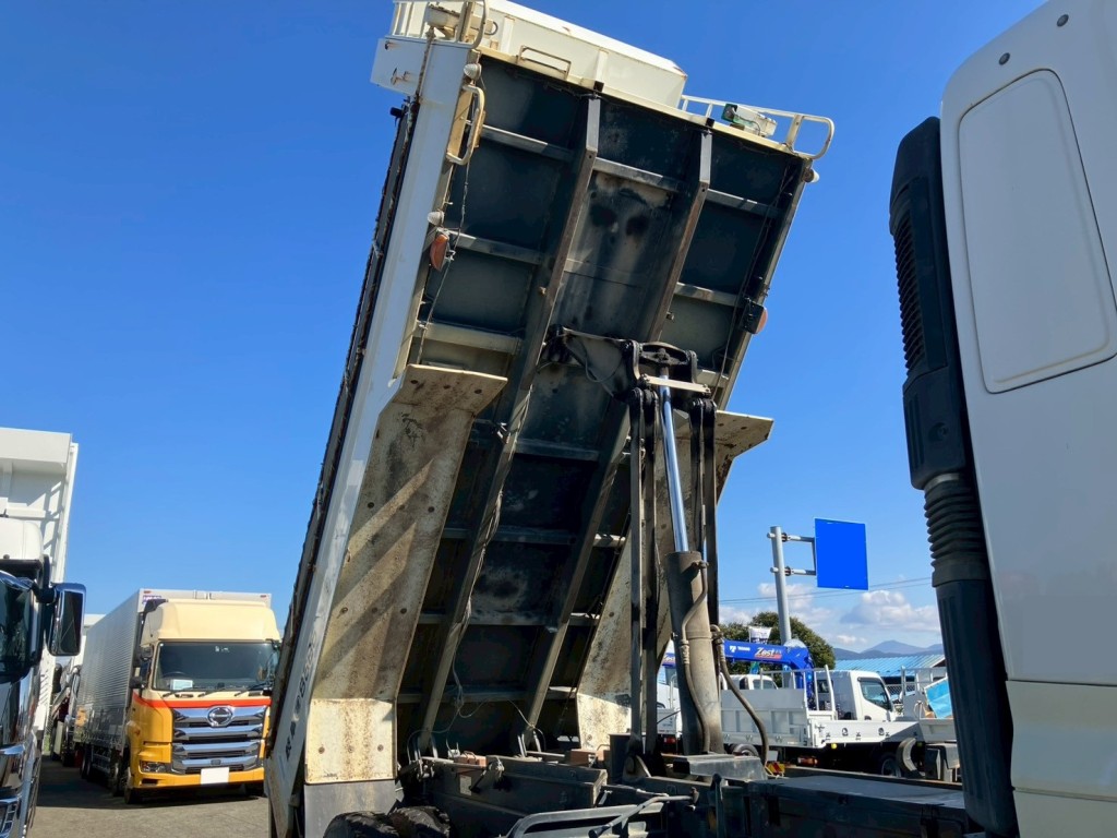 日野 プロフィア QKG-FS1EKDAの写真10