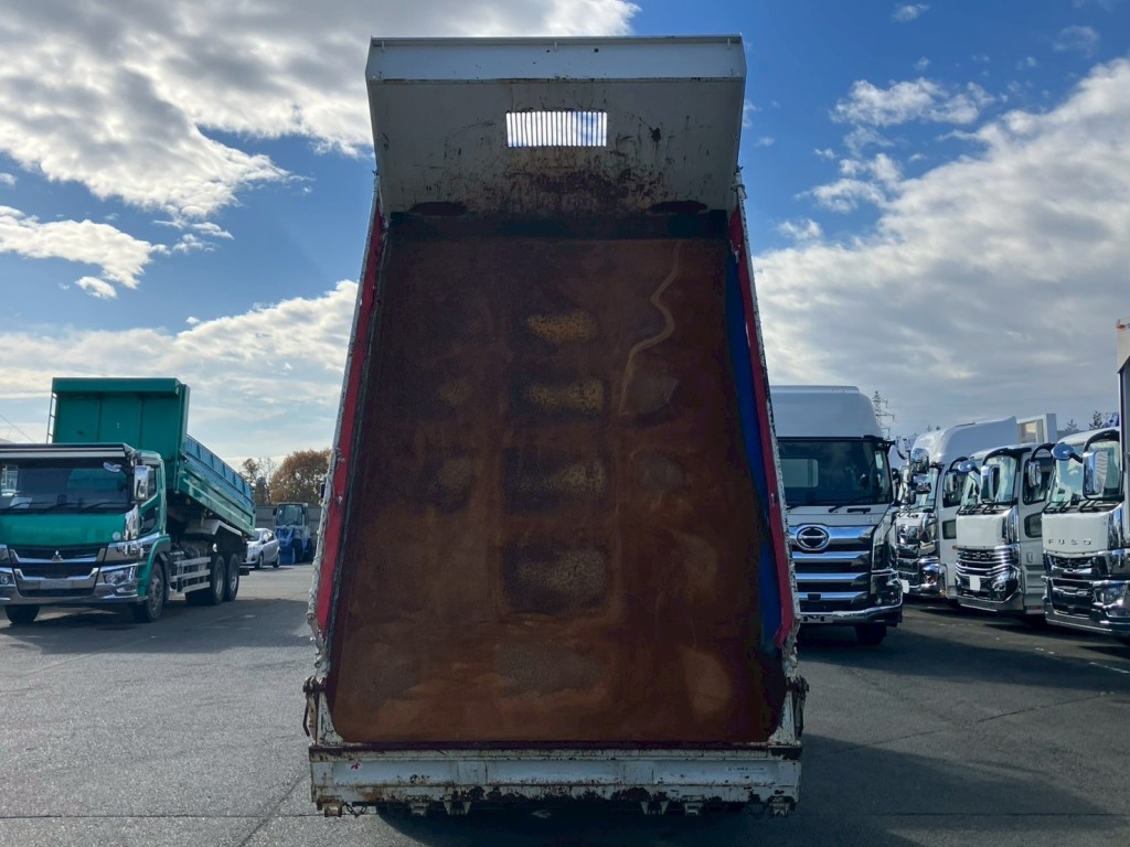 いすゞ フォワード TKG-FRR90S2(2WD)の写真10