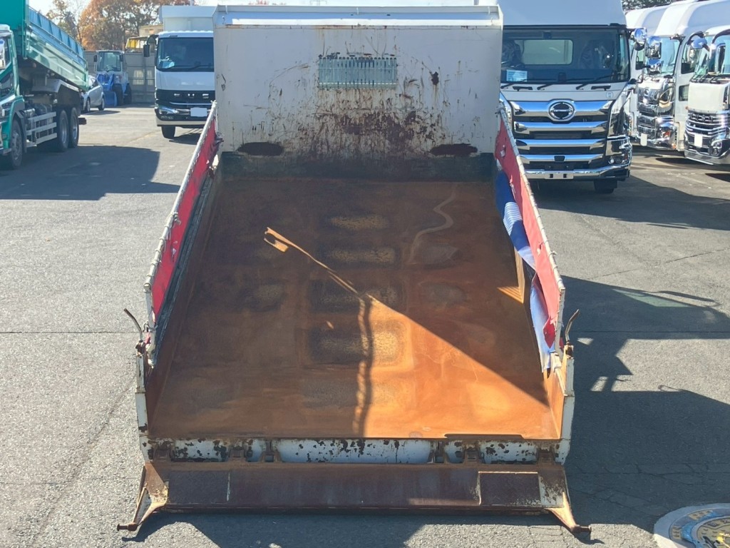 いすゞ フォワード TKG-FRR90S2(2WD)の写真11