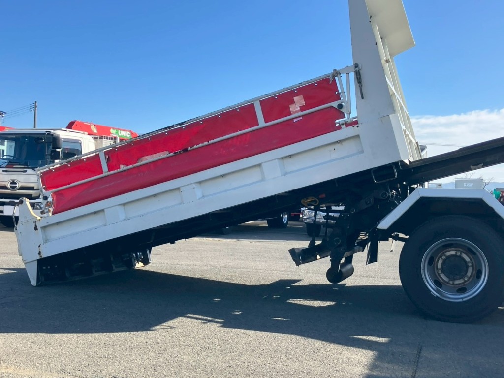 いすゞ フォワード TKG-FRR90S2(2WD)の写真17