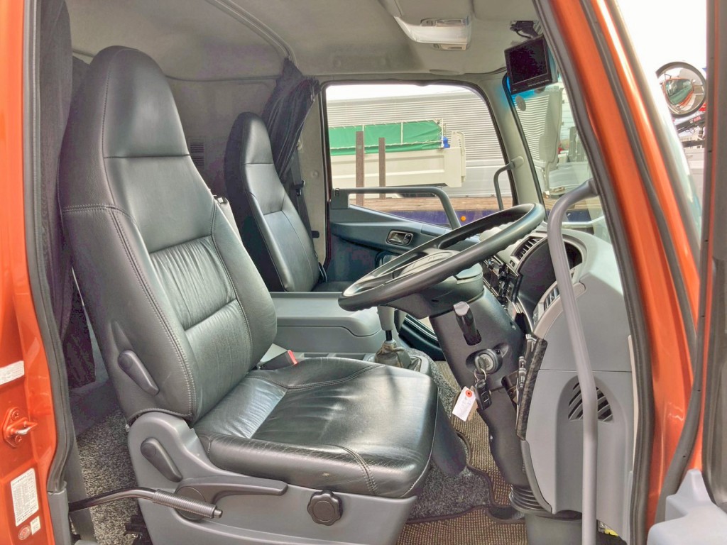 三菱 ファイター TKG-FK61F(2WD)の写真7