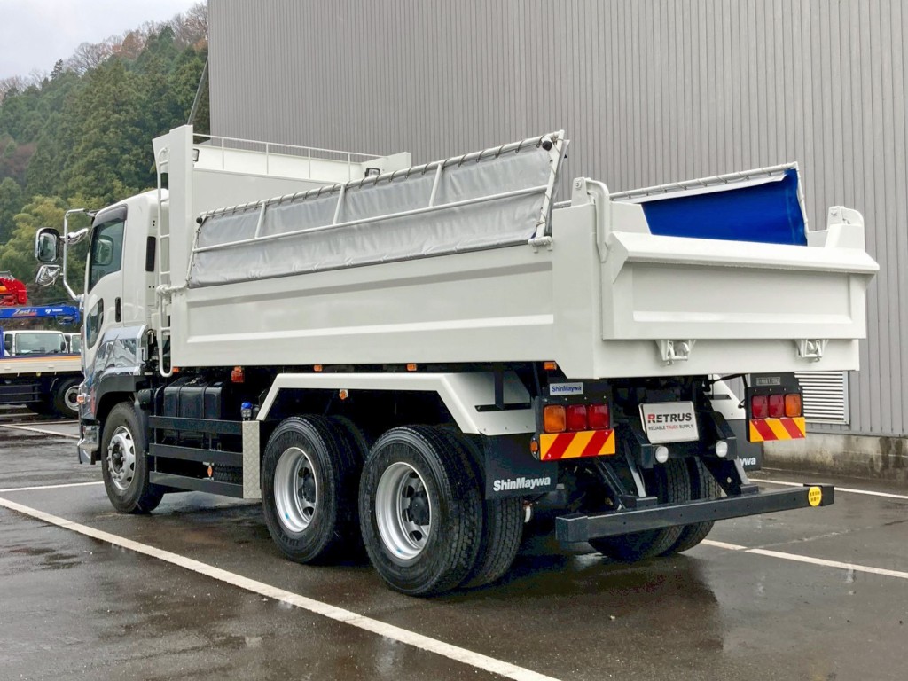 いすゞ ギガ 2RG-CXZ77DTの写真3