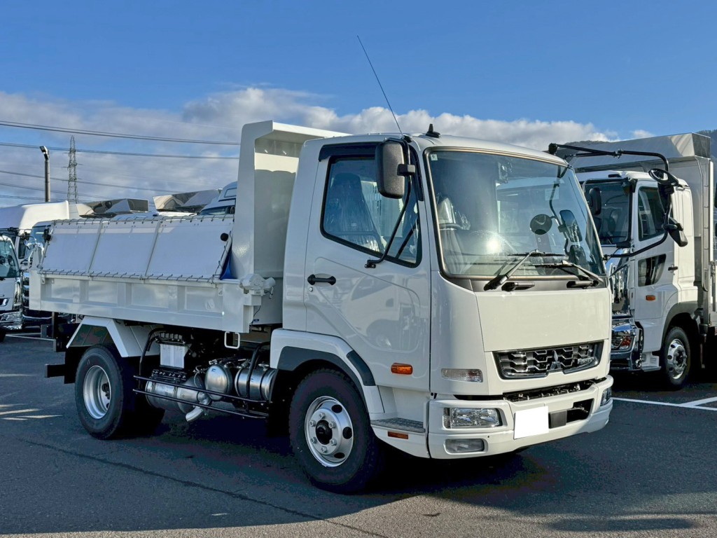 三菱 ファイター 2KG-FK72F(2WD)の写真2