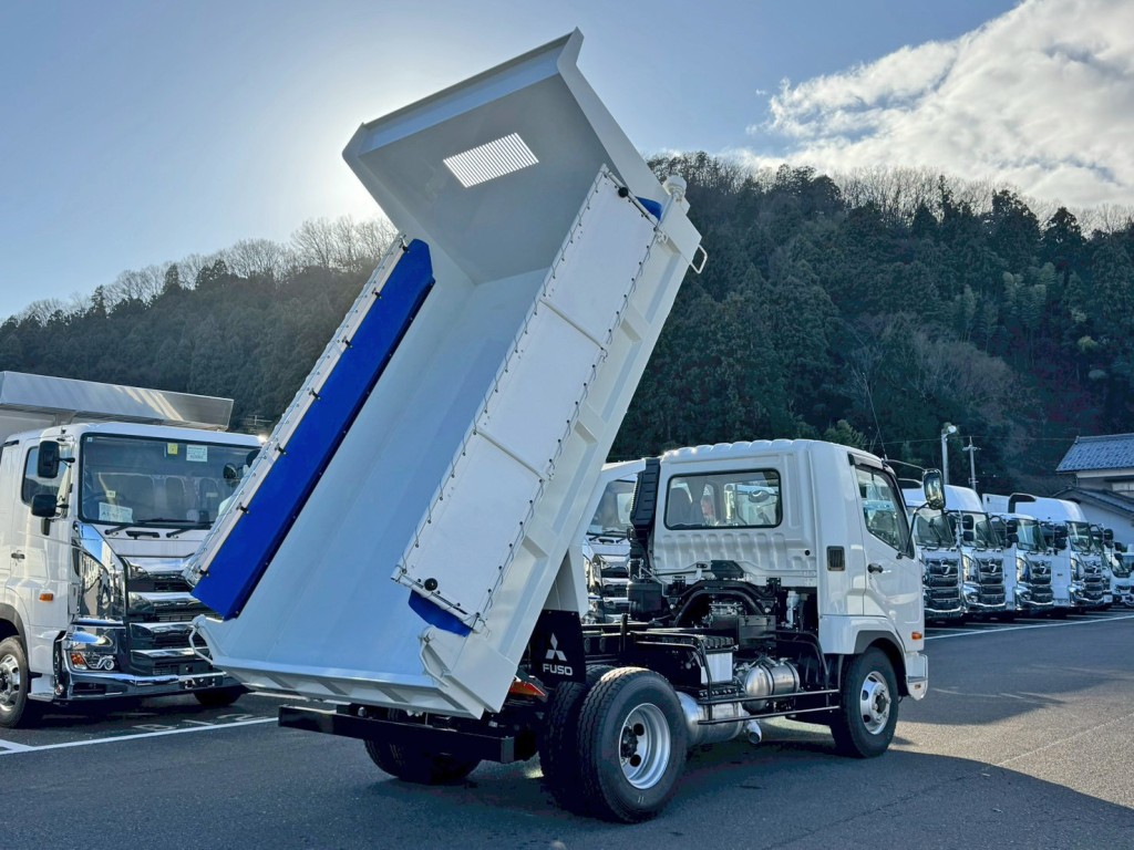 三菱 ファイター 2KG-FK72F(2WD)の写真4