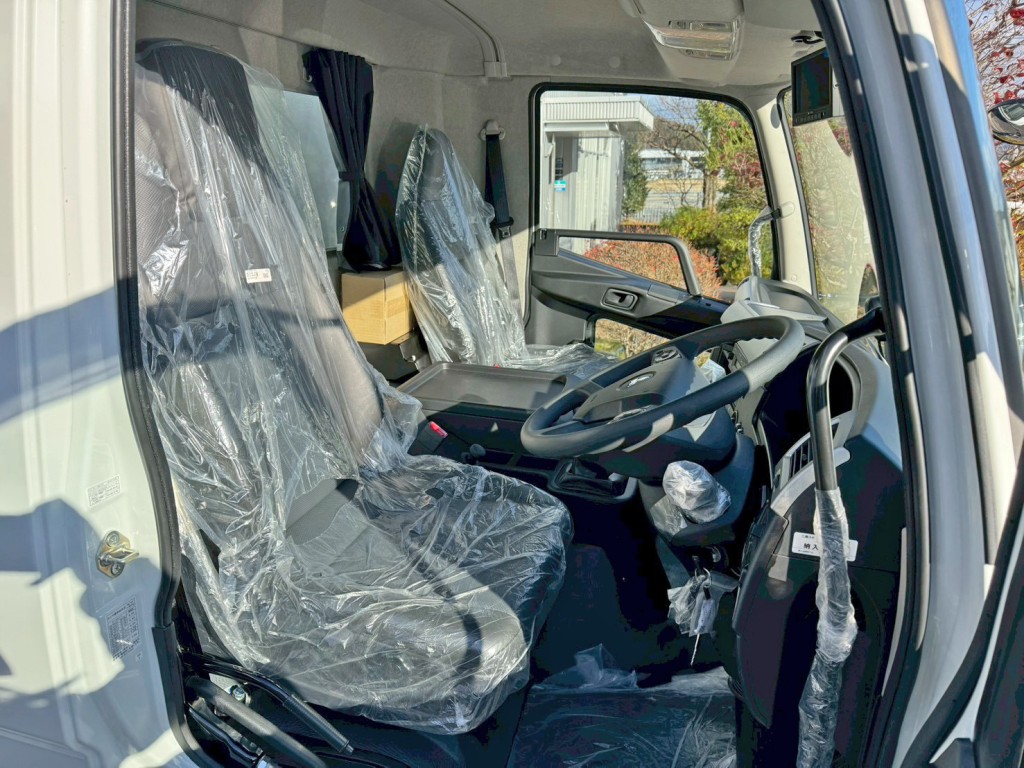 三菱 ファイター 2KG-FK72F(2WD)の写真7