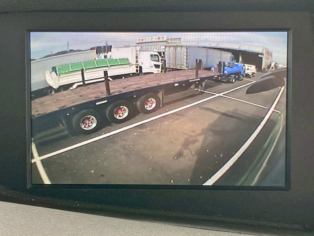 左折ウインカー操作時にサイドモニターが作動します。|ボルボ 不明の写真27