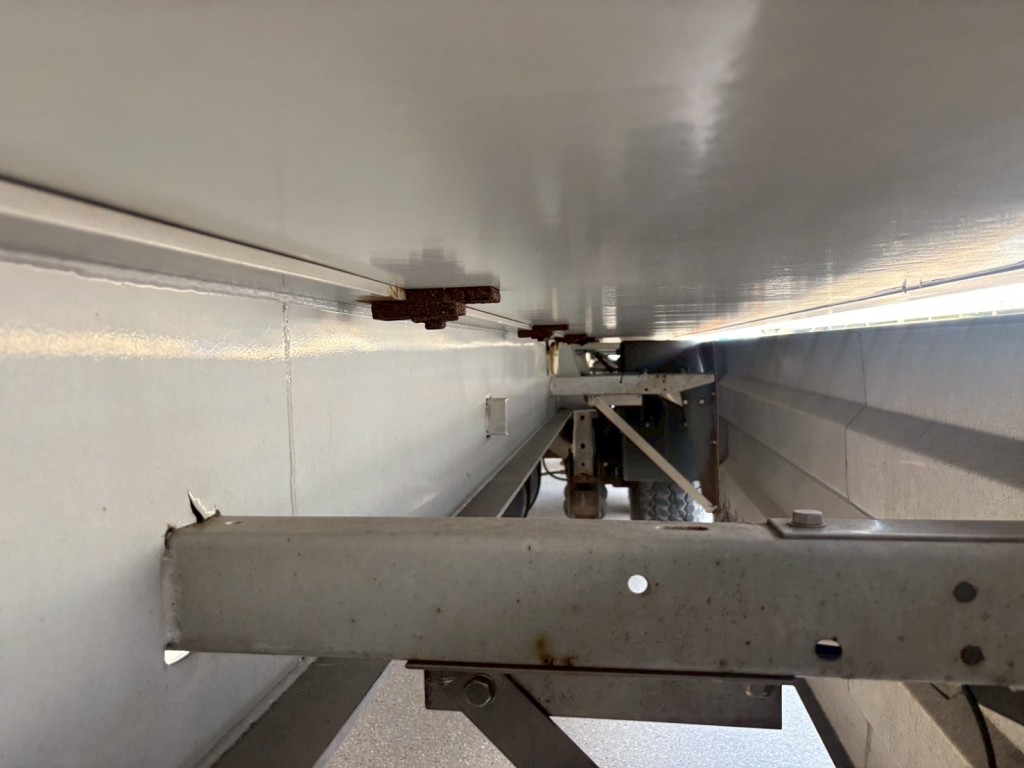 シャーシの状態です。|PACTON  不明の写真7