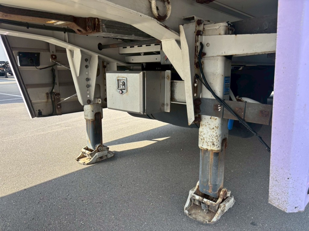 脚は手動式です。|PACTON  不明の写真31