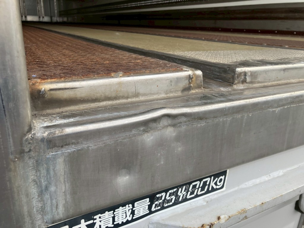 助手席側リヤレールにヘコミ傷あります。|PACTON  不明の写真42