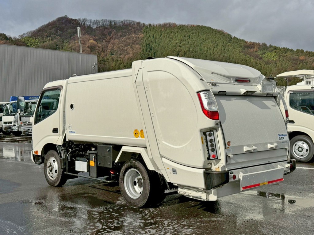 日野 デュトロ 2RG-XZU605X(2WD)の写真3