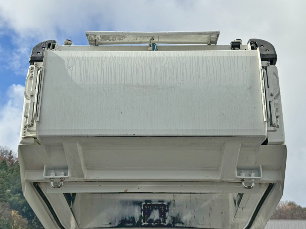 日野 デュトロ 2RG-XZU605X(2WD)の写真10