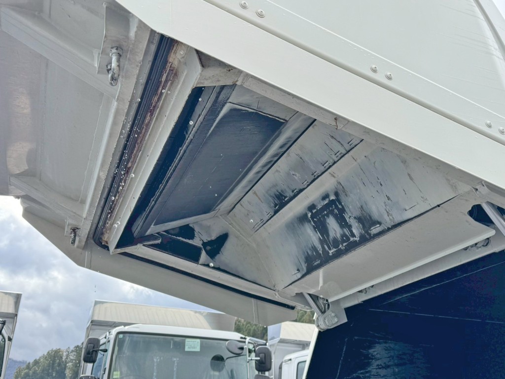 日野 デュトロ 2RG-XZU605X(2WD)の写真11