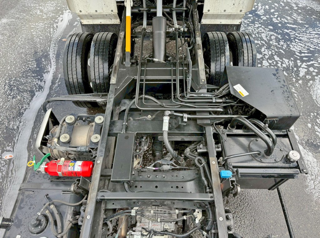 日野 デュトロ 2RG-XZU605X(2WD)の写真14