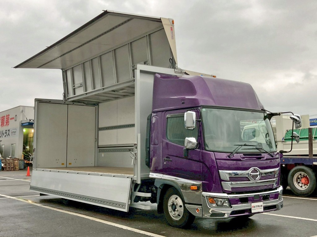 ホイールはアルミ製です。|日野 レンジャー 2PG-FD2ABG(2WD)の写真2