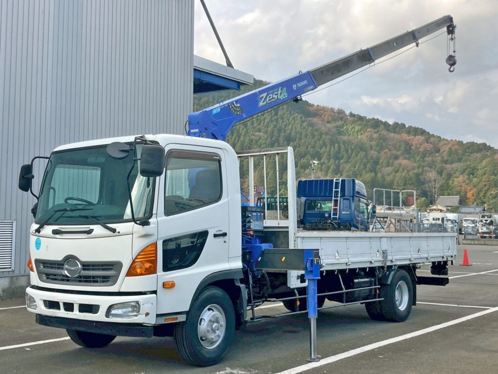 日野 レンジャー TKG-FC9JKAP(2WD)の写真1