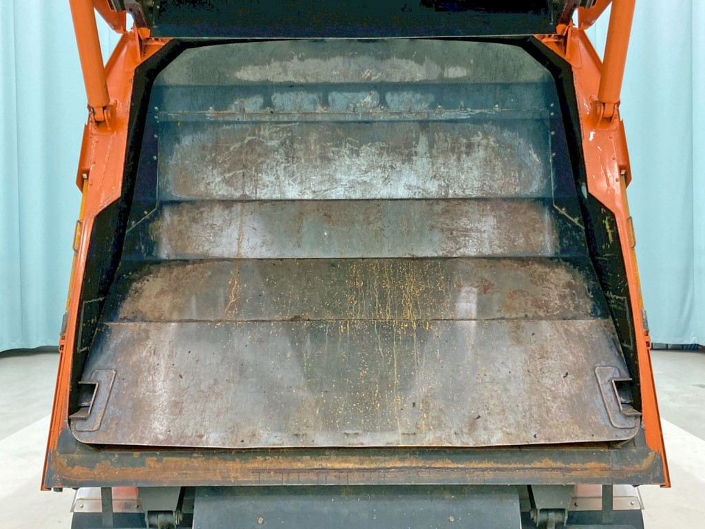 排出板の状態です。|いすゞ フォワード TKG-FRR90S2(2WD)の写真16