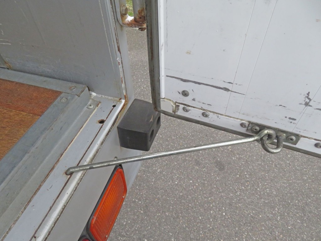 いすゞ ギガ 2PG-CYJ77Cの写真19