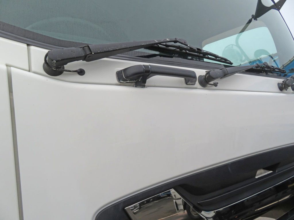 いすゞ ギガ 2PG-CYJ77Cの写真24