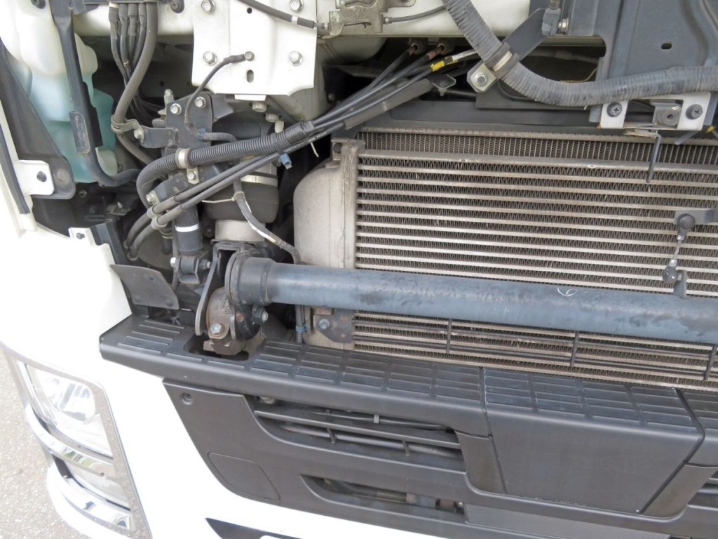 いすゞ ギガ 2PG-CYJ77Cの写真27