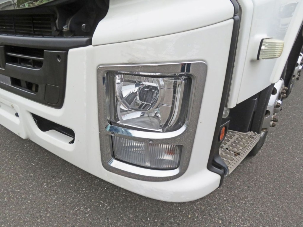 いすゞ ギガ 2PG-CYJ77Cの写真32