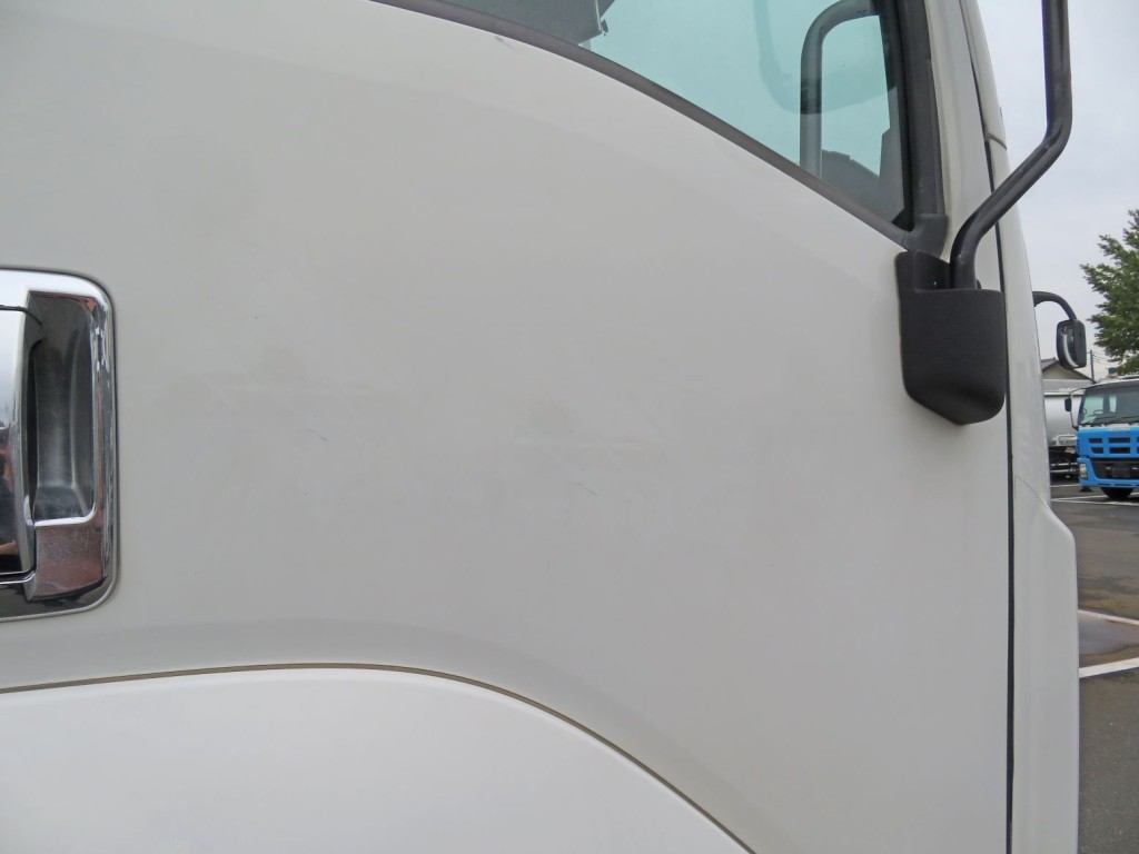 いすゞ ギガ 2PG-CYJ77Cの写真35