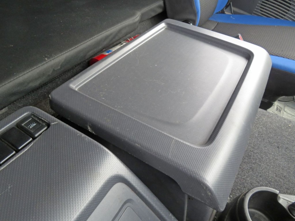 いすゞ ギガ 2PG-CYJ77Cの写真42