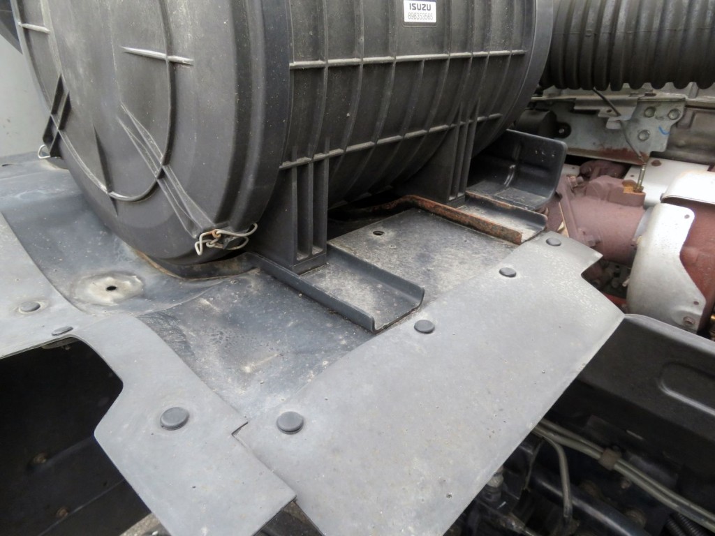 いすゞ ギガ 2PG-CYJ77Cの写真46