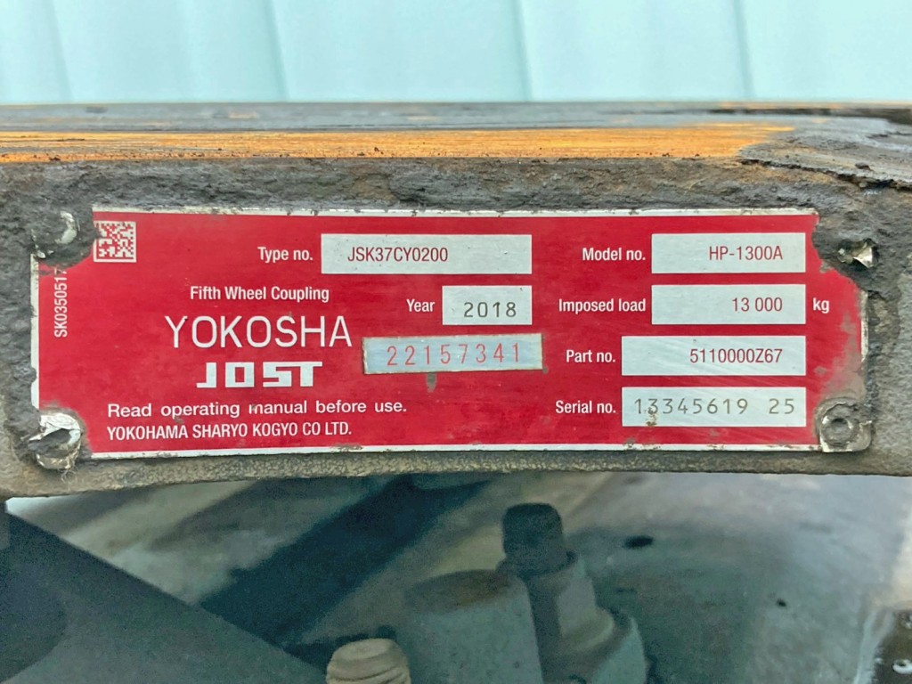 カプラのプレートです。|UDトラックス クオン 2PG-GK5AABの写真16