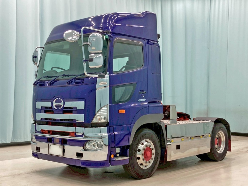 フロント周り、メッキパーツで飾っています。|日野 プロフィア QPG-SH1EDDJの写真1