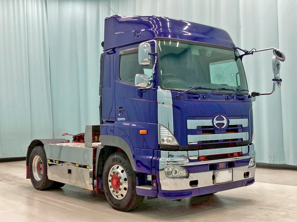 ホイールはアルミ製・サイドバンパーはステンレス製です。|日野 プロフィア QPG-SH1EDDJの写真2