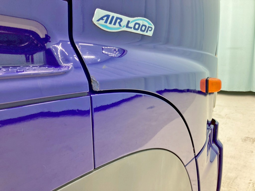 運転席ドアにキズがあります。|日野 プロフィア QPG-SH1EDDJの写真22