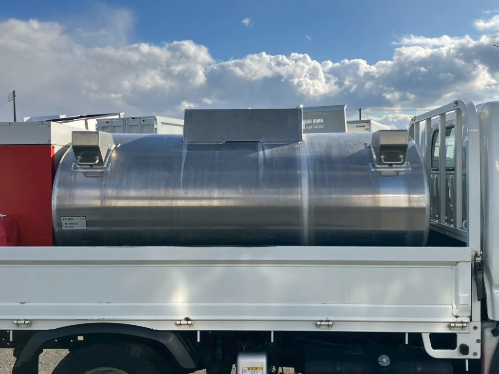 タンク外観の状態です。（運転席側）|日野 デュトロ TKG-XZU675M(4WD)の写真11