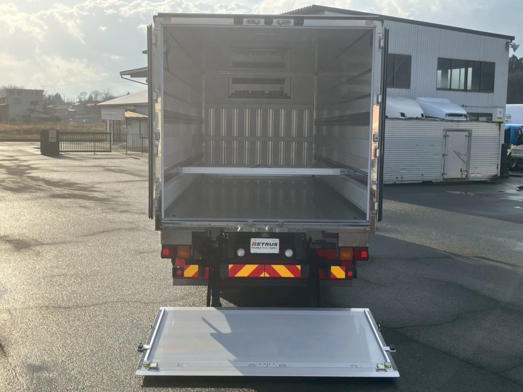 三菱 ファイター 2KG-FK72F(2WD)の写真10