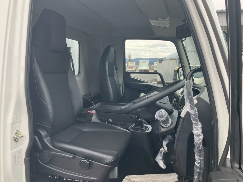 三菱 ファイター 2KG-FK72FYの写真7