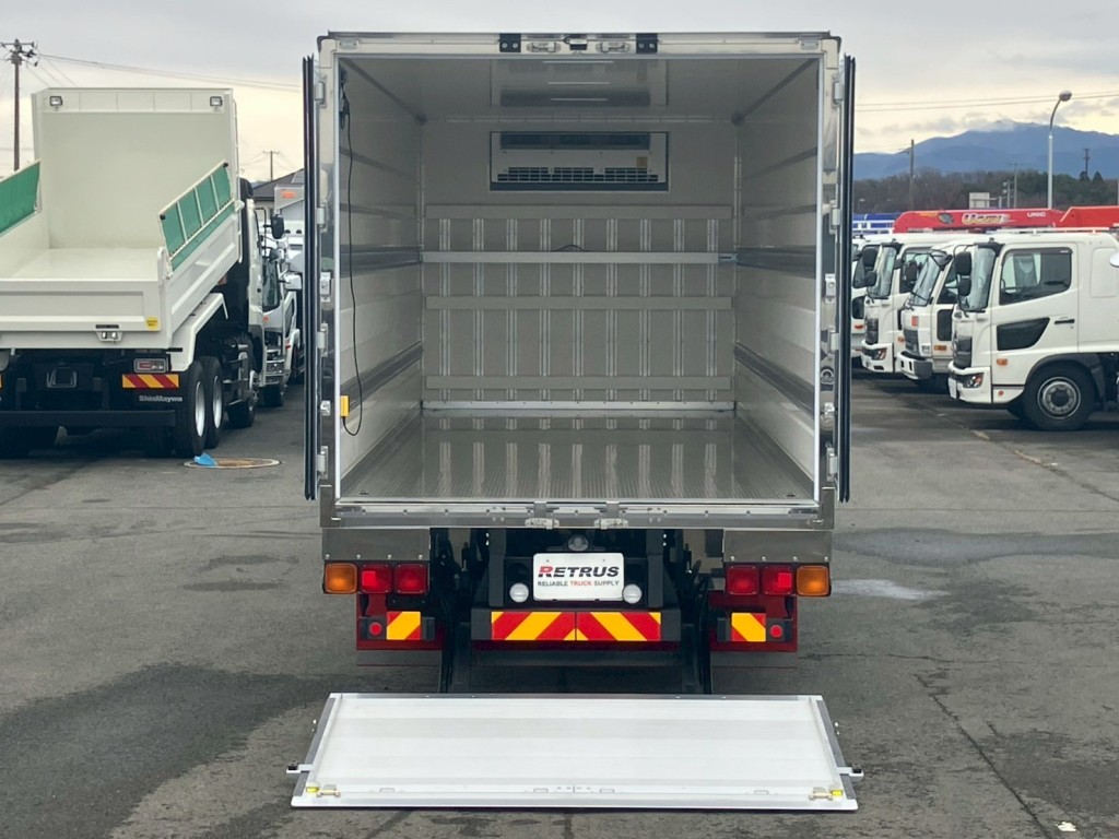 三菱 ファイター 2KG-FK72FYの写真10