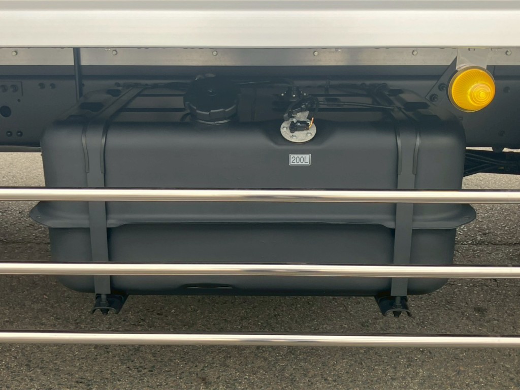 燃料タンクは200Lです。|三菱 ファイター 2KG-FK72FYの写真19