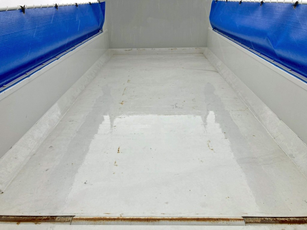 いすゞ ギガ 2PG-CXZ77CTの写真9