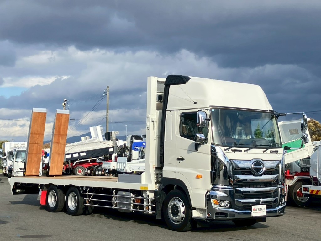 日野 プロフィア 2DG-FQ1AJCの写真2