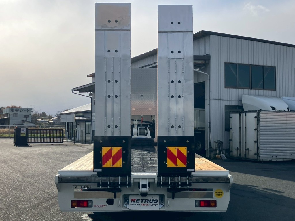 オートスライドで内側へ広げた状態です。|日野 プロフィア 2DG-FQ1AJCの写真15