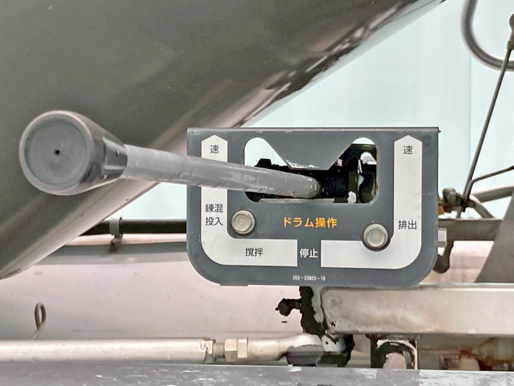 上物の操作レバーです。(助手席側)|日野 プロフィア QPG-FS1AKDAの写真22