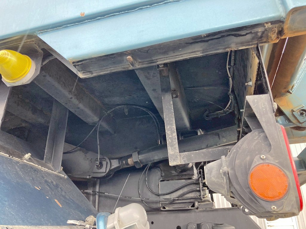 シャーシとネタの状態です。(縦ネタ・横ネタは鉄製です)|三菱 スーパーグレート QPG-FV60VXの写真6