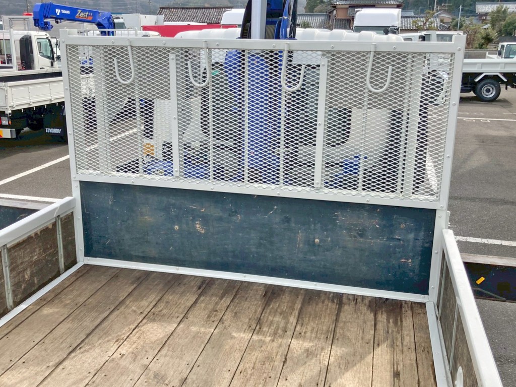 いすゞ フォワード 2RG-FTR90U2の写真20