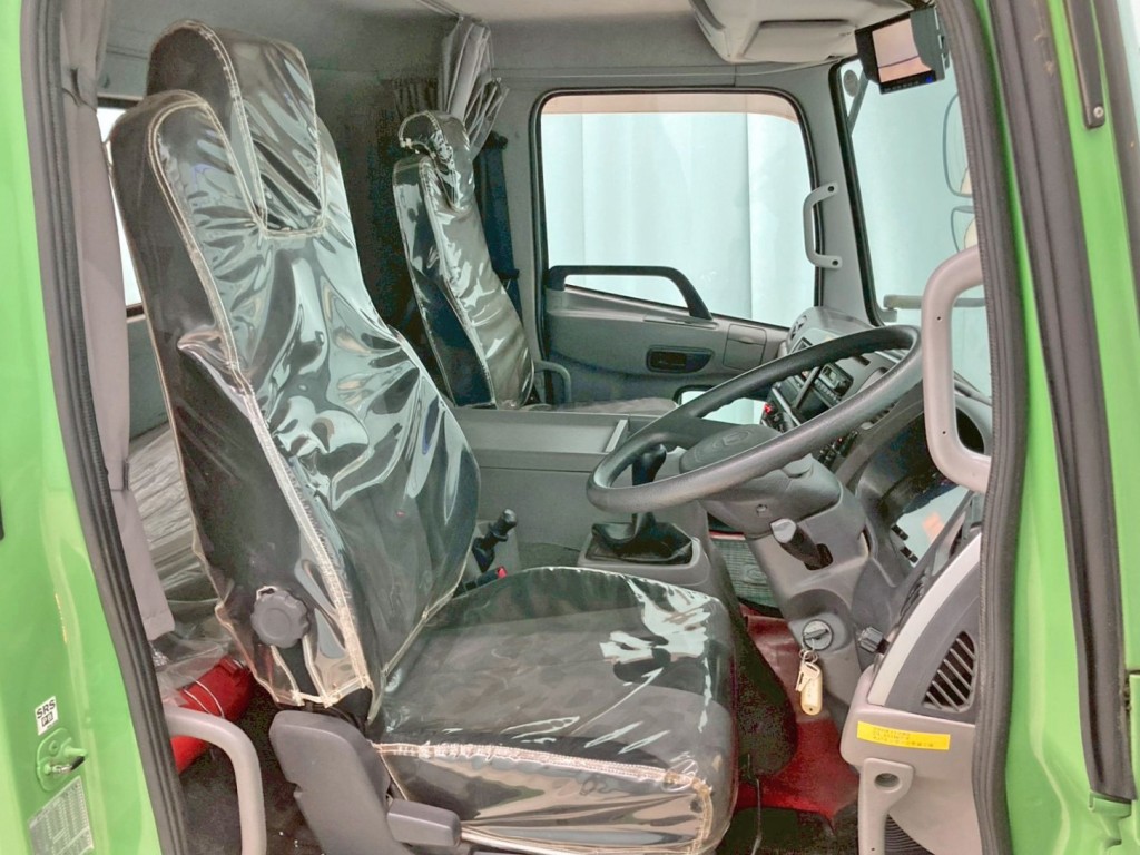 UDトラックス コンドル QDG-PW39Lの写真9