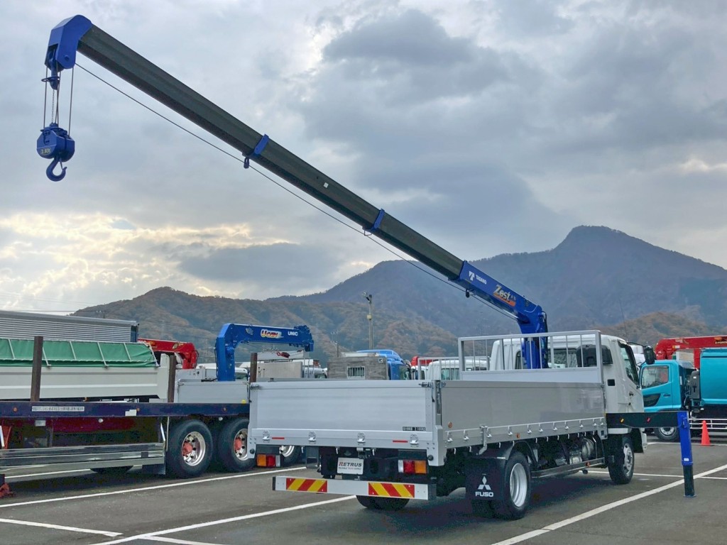 三菱 ファイター 2KG-FK62F(2WD)の写真4