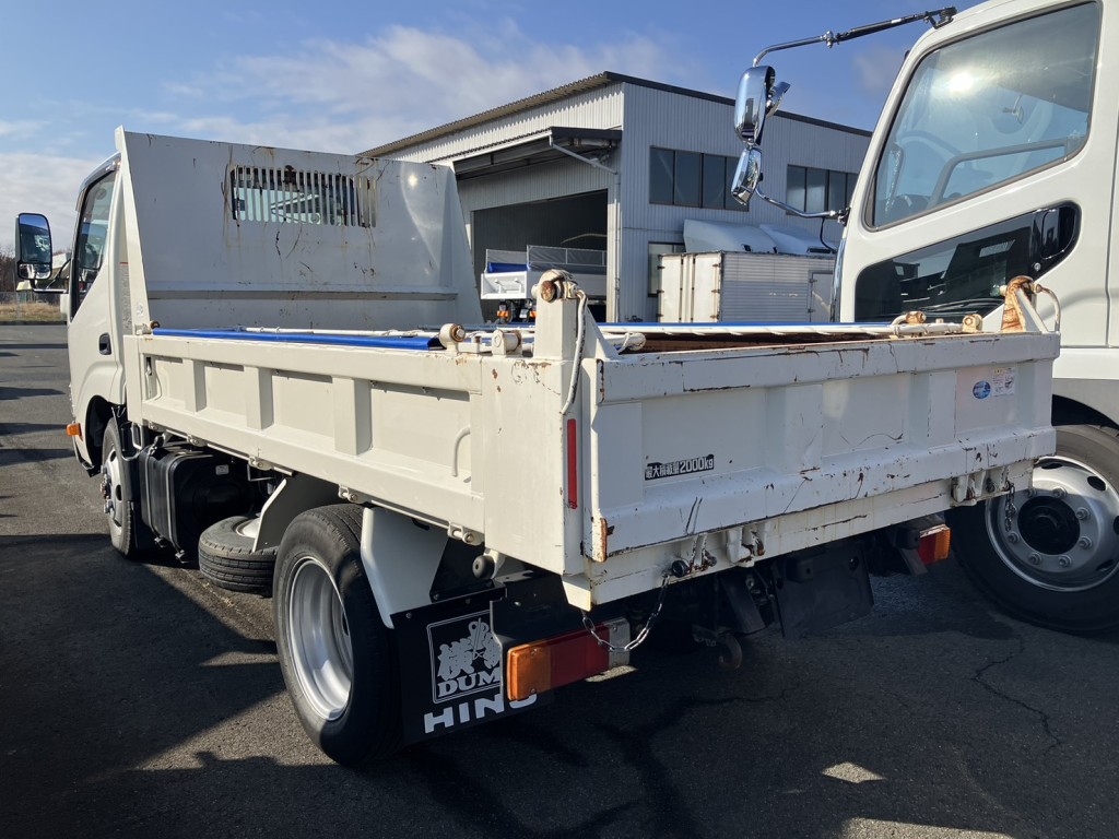 日野 デュトロ 2KG-XZU675T(4WD)の写真3