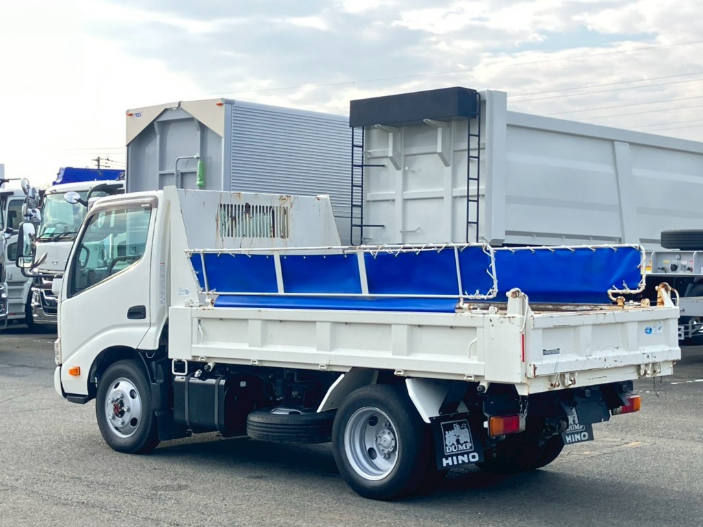 日野 デュトロ 2KG-XZU675T(4WD)の写真3