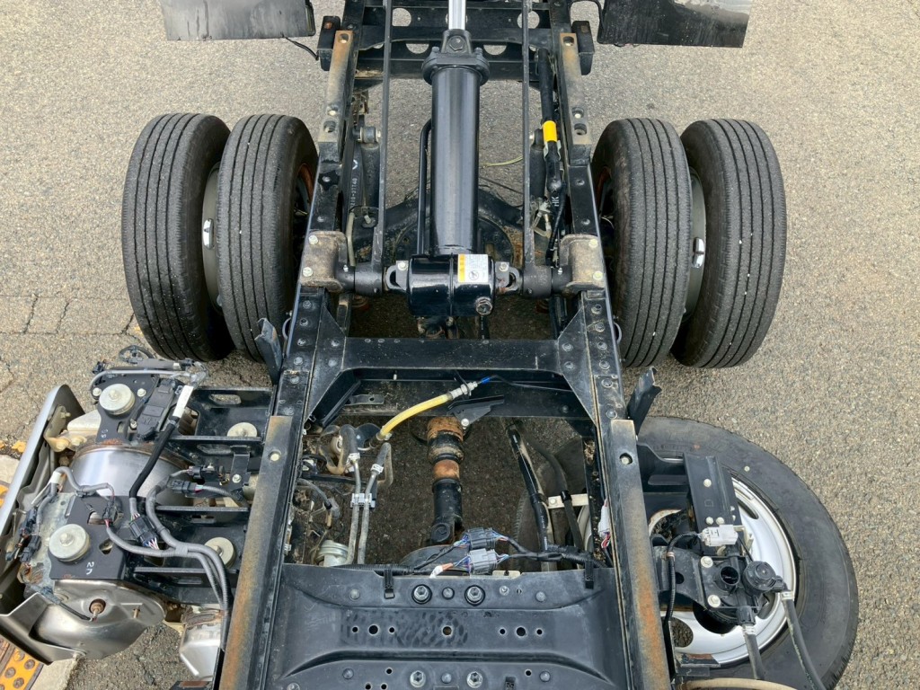 日野 デュトロ 2KG-XZU675T(4WD)の写真11