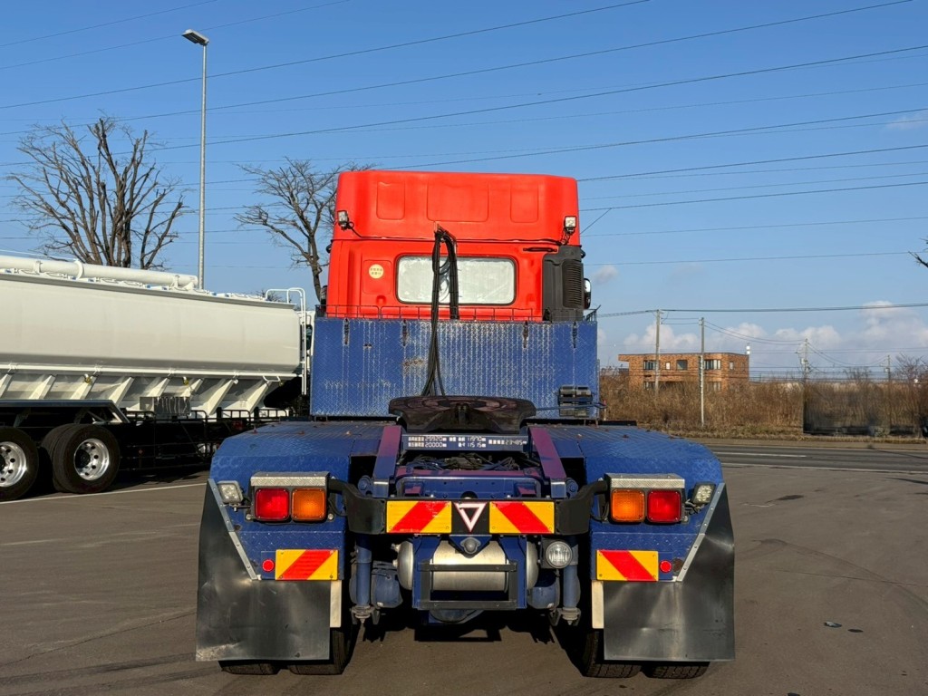 リヤ周りの状態です。|日野 プロフィア QDG-SS1EKDAの写真9